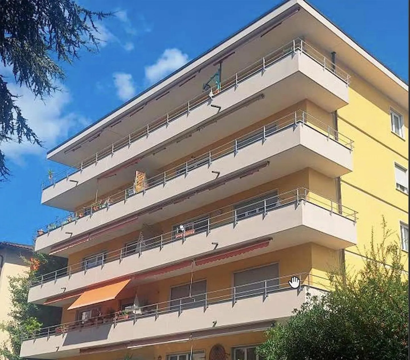 Helle 3.5-Zimmer-Wohnung mit Balkon und Parkplätzen in Lugano-Viganello - Foto 10 von 13