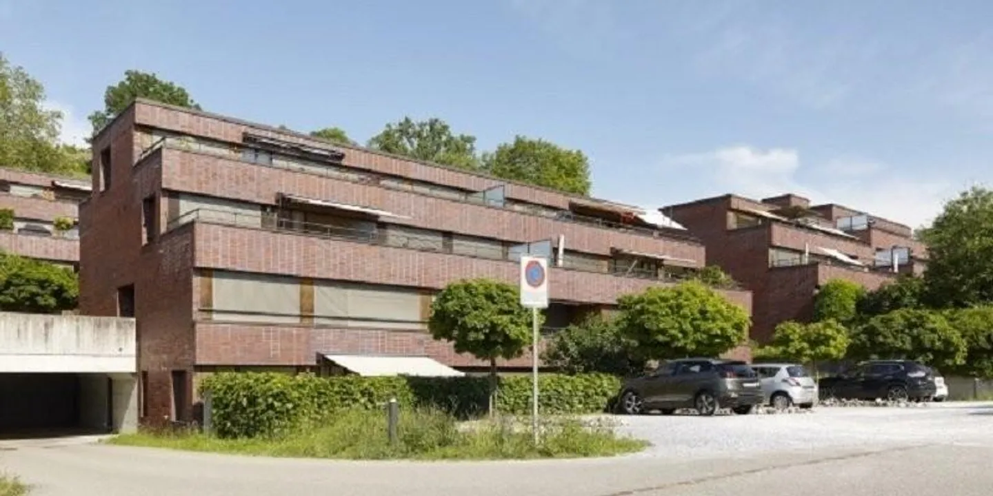 LOUER SANS CAUTION - Vivre fiscalement avantageux aux portes de Zurich - Photo 2 sur 11