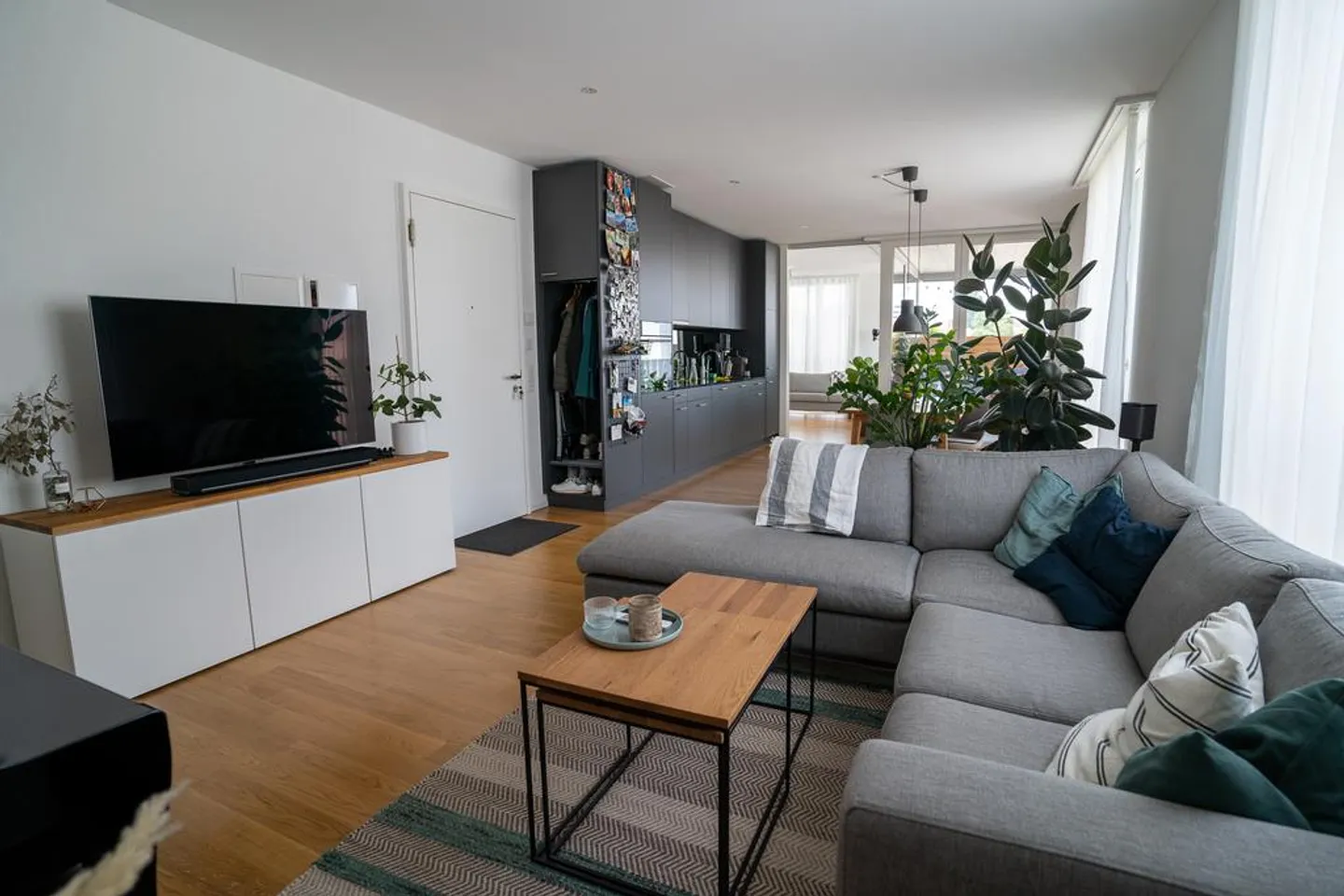 Sogno abitativo moderno nel vivace quartiere di Aeschbach - Foto 4 di 8