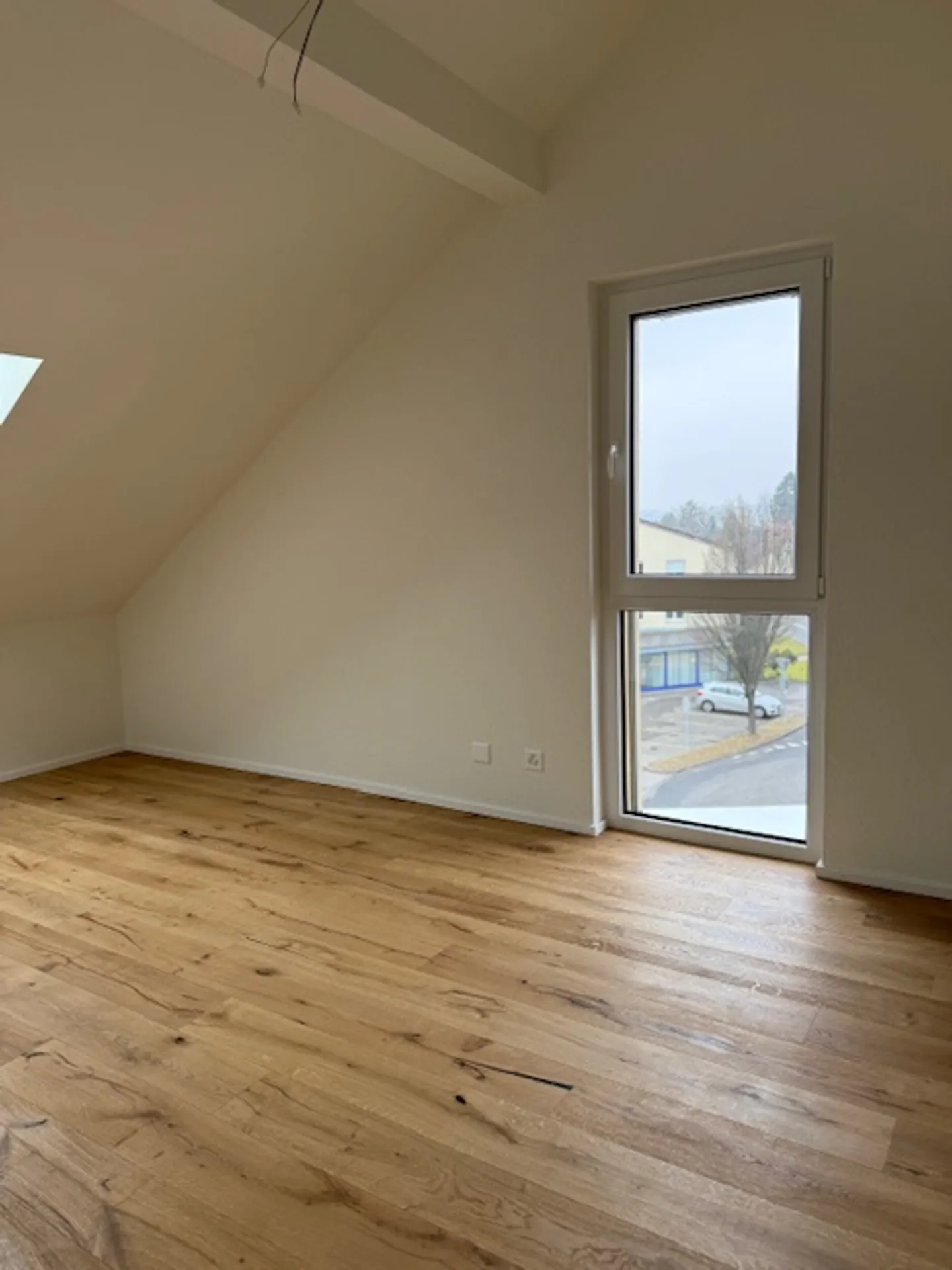 Stilvolles 3.5-Zimmer-Penthouse - Foto 6 von 17