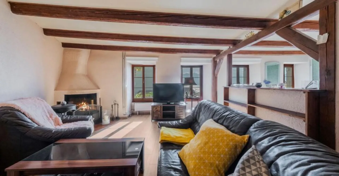 Ein charaktervolles Dorfhaus mit Blick auf den See - Foto 9 von 12
