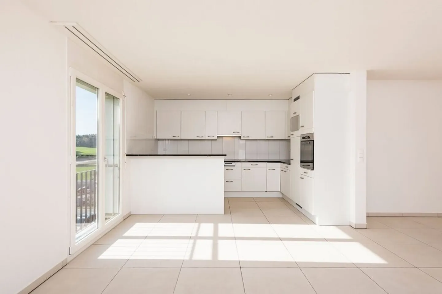 Ampio appartamento 5.5 locali - Foto 5 di 9