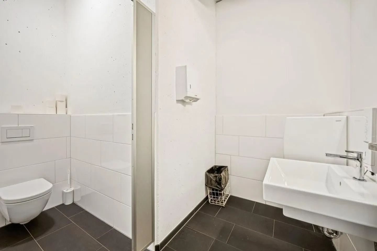 Moderne Bürofläche im Limmat Tower - Foto 6 von 10