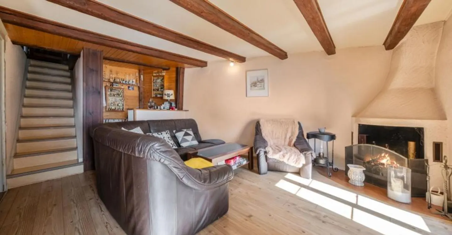 Ein charaktervolles Dorfhaus mit Blick auf den See - Foto 10 von 12