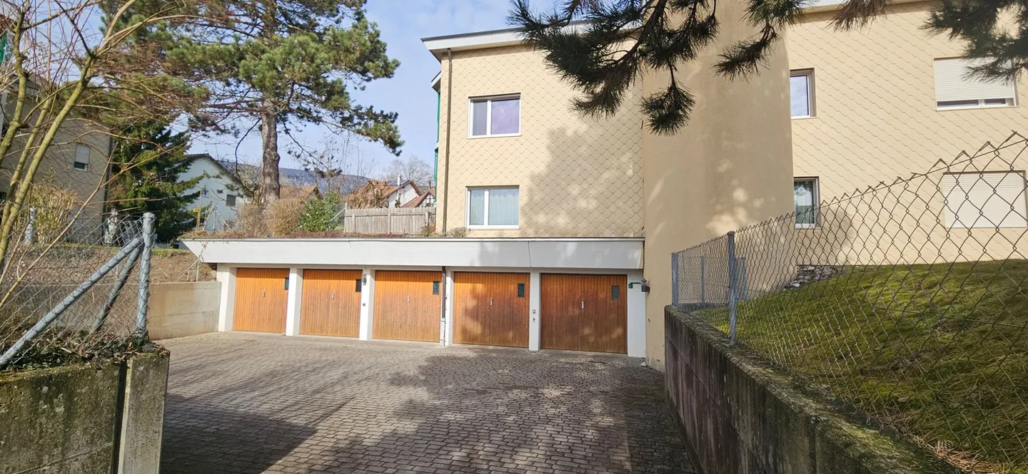 Single garage on Amanz-Gressly-Strasse in Solothurn - Photo 1 of 3