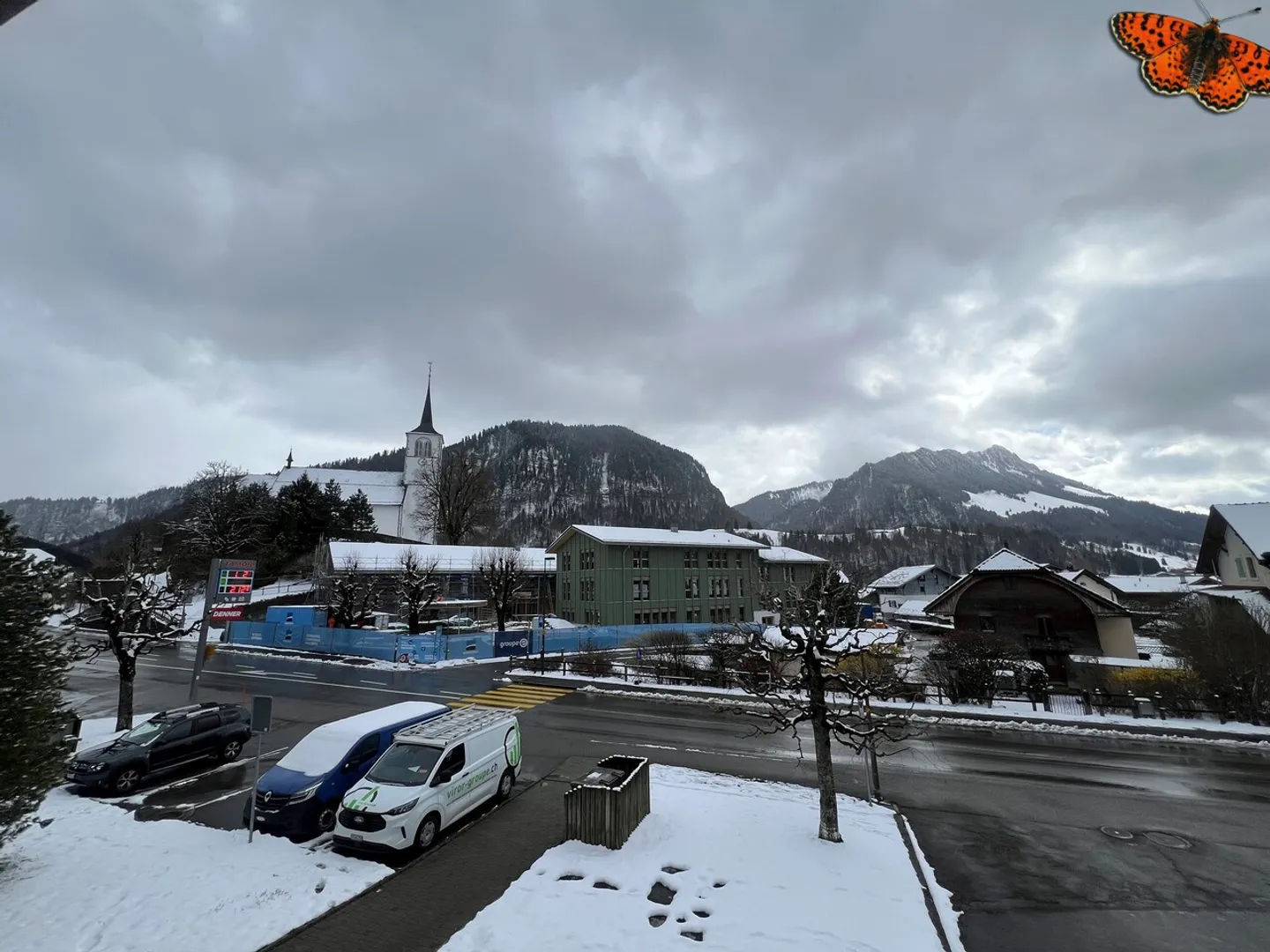 4 ZIMMER VOLLSTÄNDIG RENOVIERT IM HERZEN VON CHARMEY - Foto 7 von 8