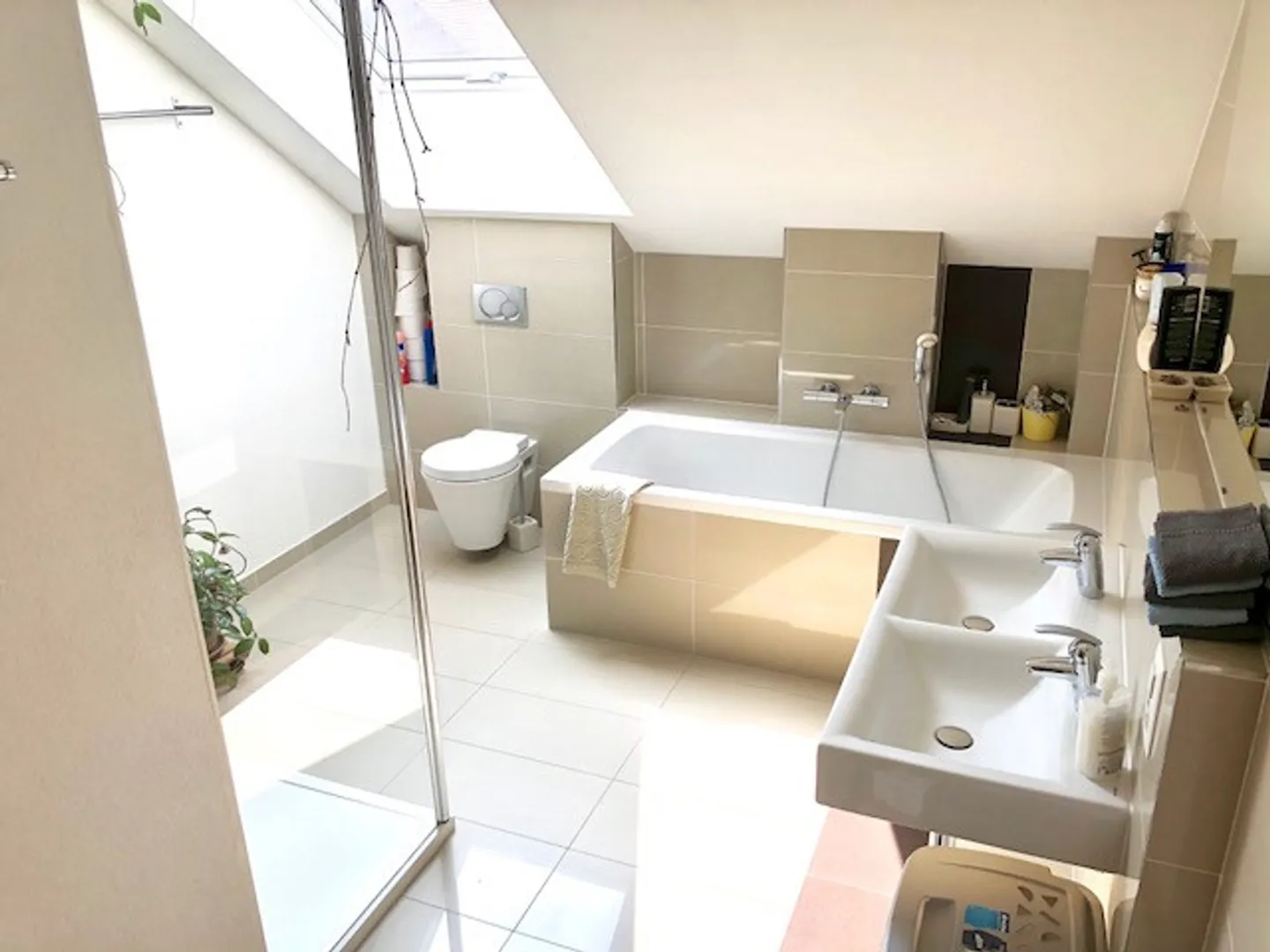 Villa familiale exceptionnelle avec piscine - Photo 5 sur 8