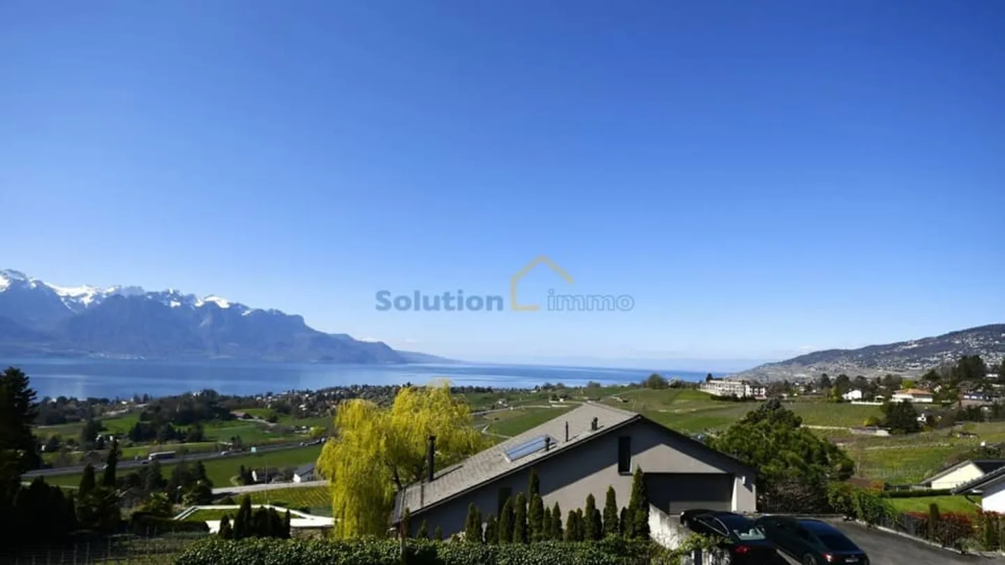 Super appartamento, con una magnifica vista sul lago - Foto 3 di 13