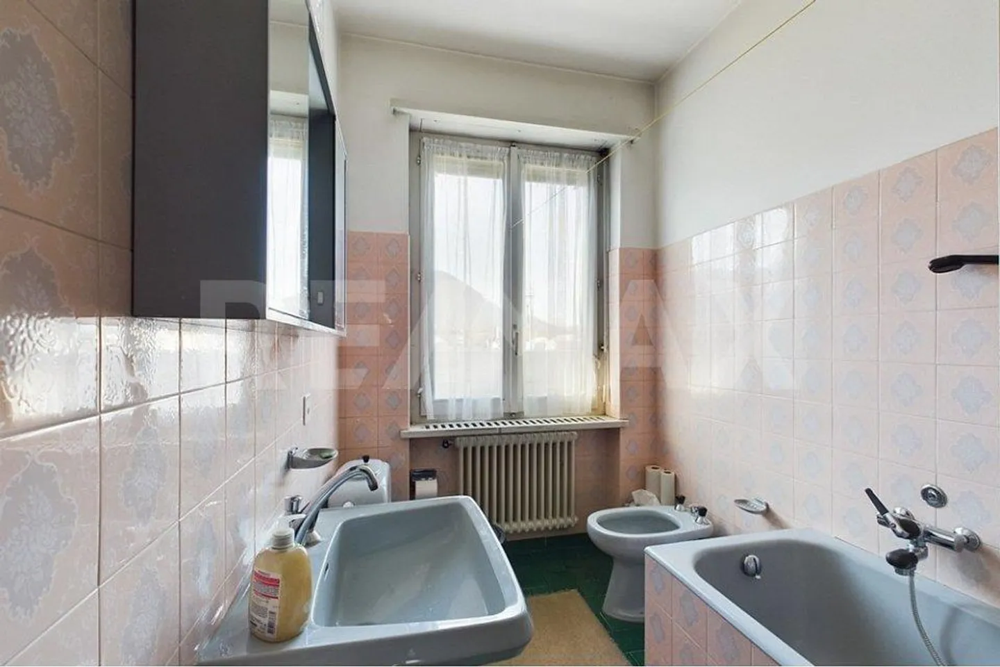 Casa plurifamiliare con possibilità di ampliamento - Foto 10 di 13