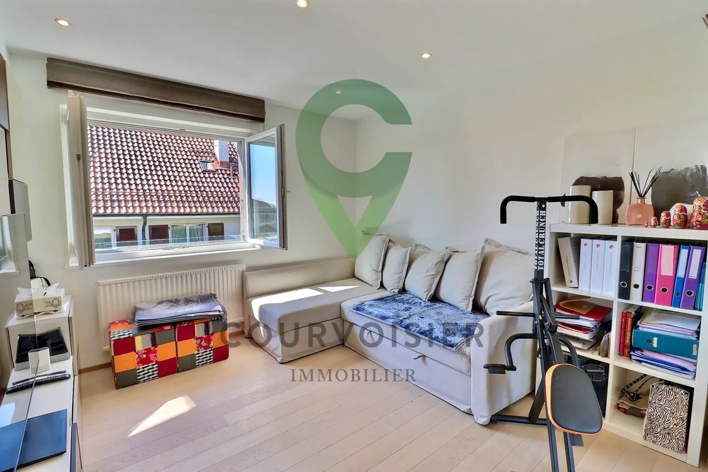 Stunning individual villa with garden in Pully - Photo 5 of 11