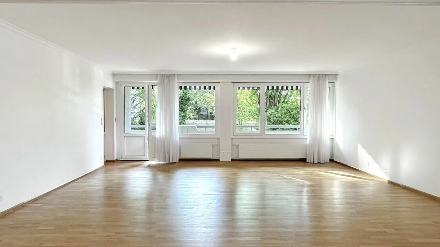 Appartement spacieux à Florissant - Photo 3 sur 17