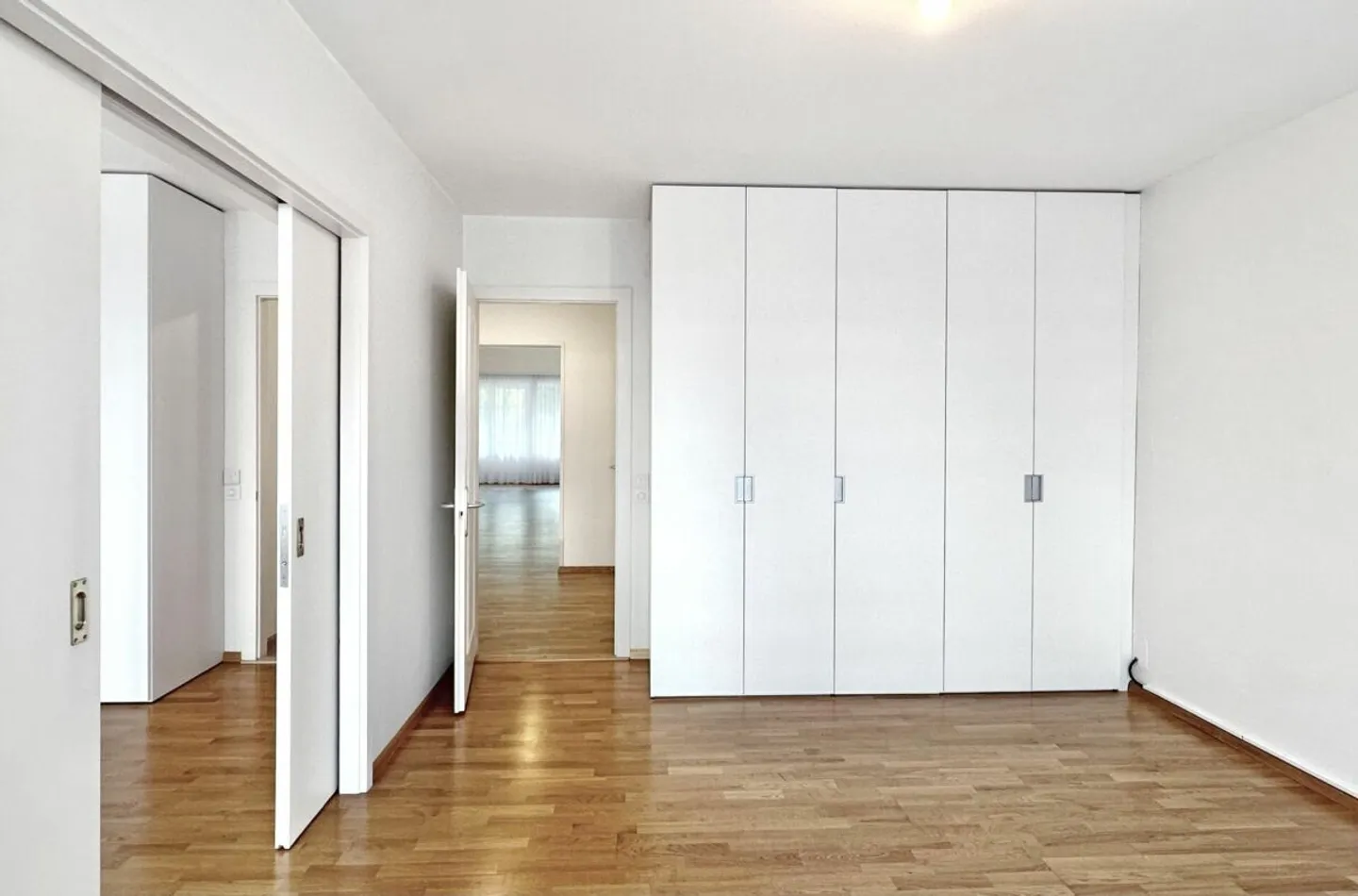 Appartement spacieux à Florissant - Photo 11 sur 17