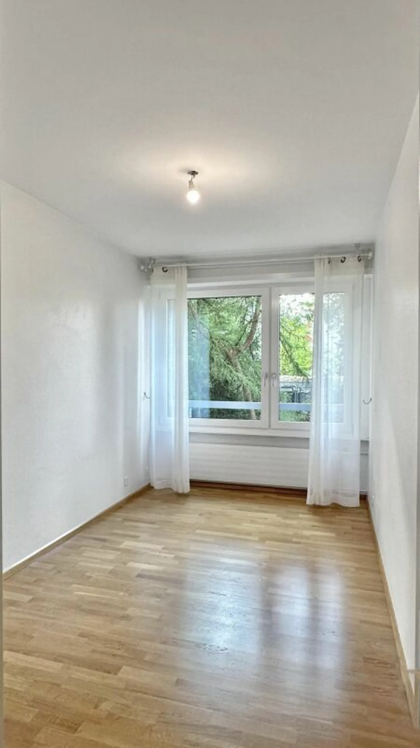 Appartement spacieux à Florissant - Photo 13 sur 17