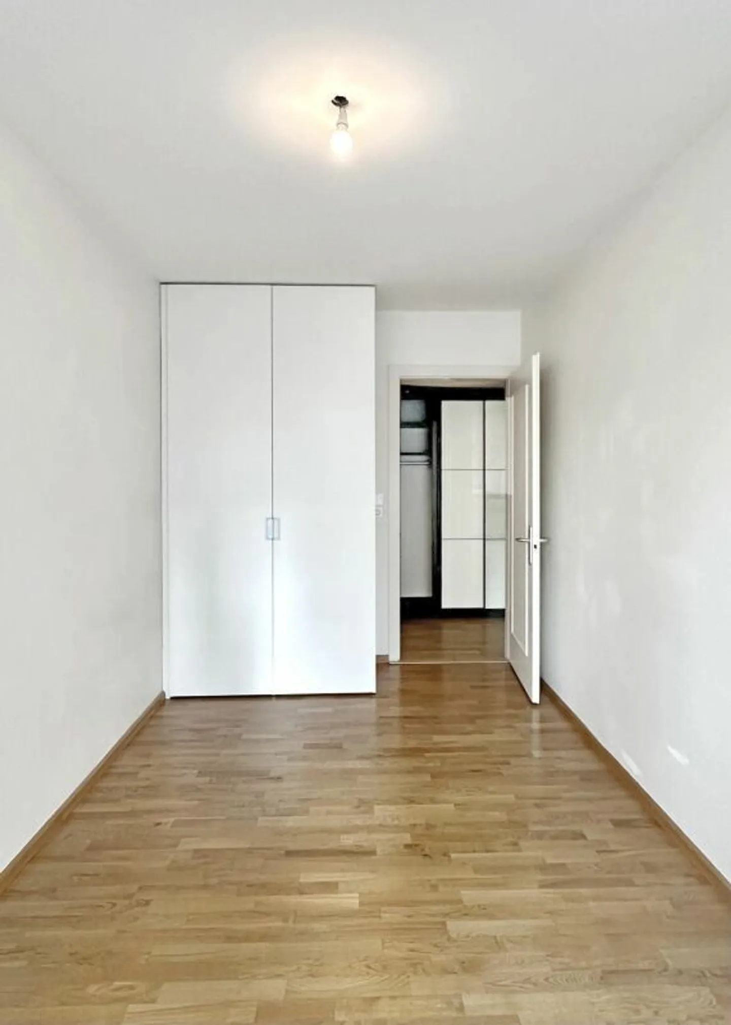 Appartement spacieux à Florissant - Photo 16 sur 17