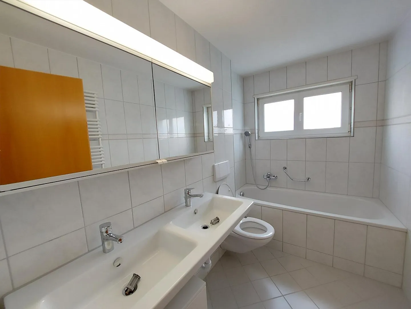Appartamento 3.5 locali a Rotmonten con patio e giardino privato - Foto 6 di 9