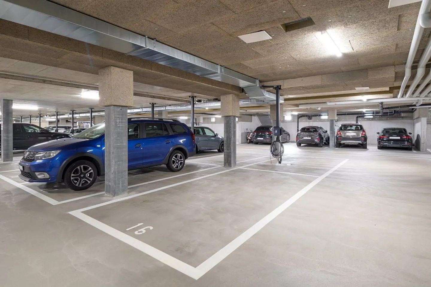 Stile di vita urbano vicino alla natura: appartamento di 2½ locali nel quartiere Leuen a Uitikon Waldegg - Foto 13 di 13