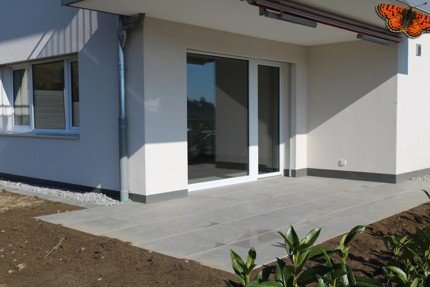 Charmante Wohnung mit Terrasse - Foto 2 von 12