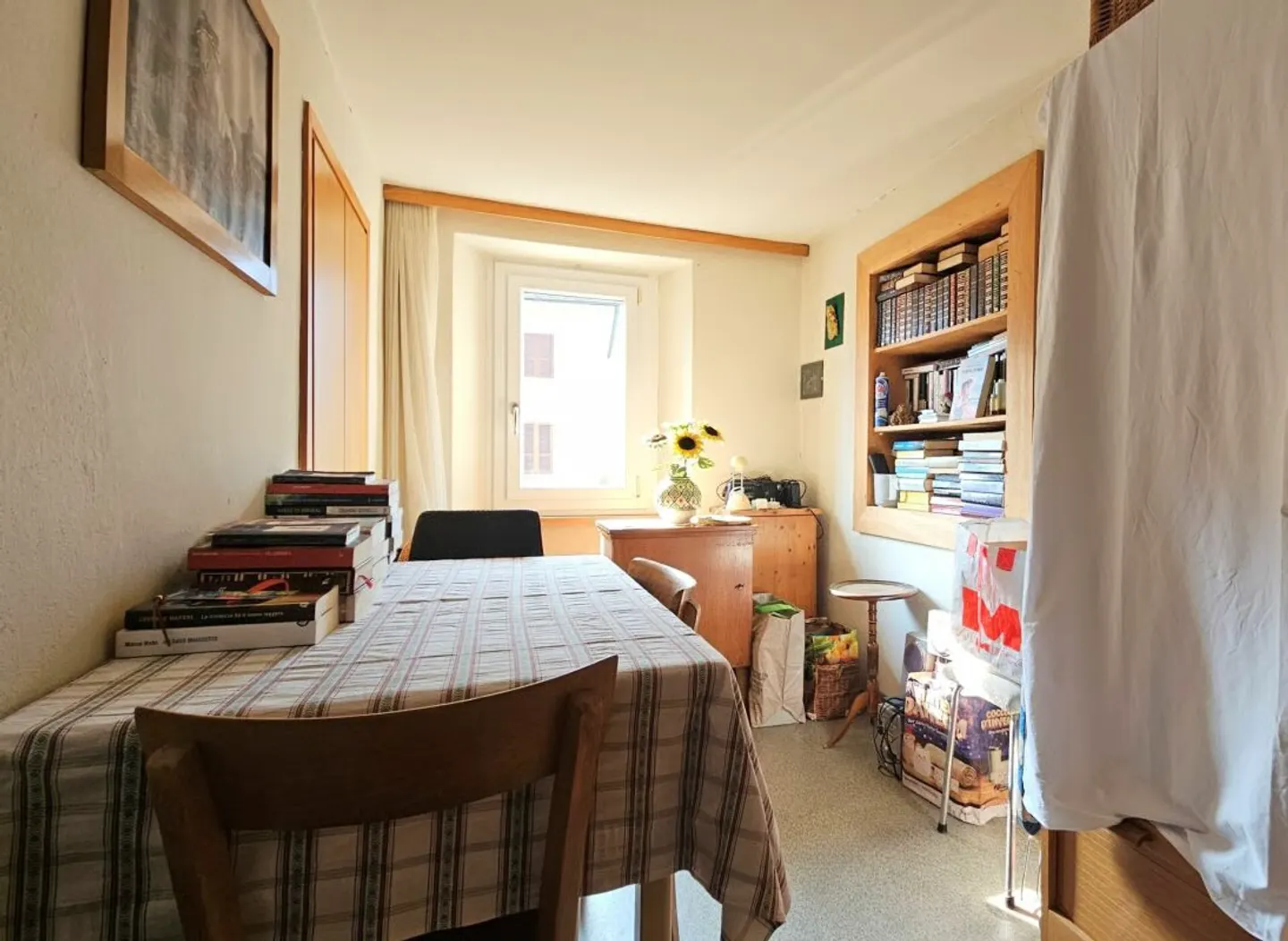 SINGLE-FAMILY HOUSE WITH WELL-MAINTAINED GARDEN IN S.VITTORE - Photo 13 of 18