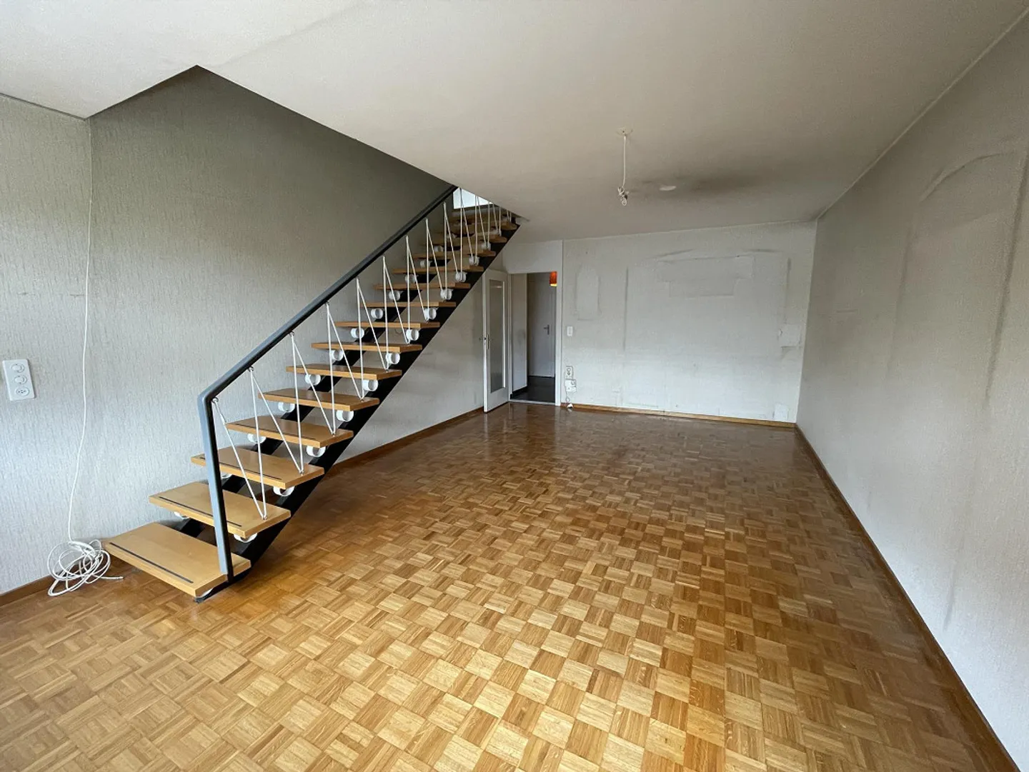 Appartamento duplex di 6 stanze nel cuore di Zollikofen - Foto 5 di 12