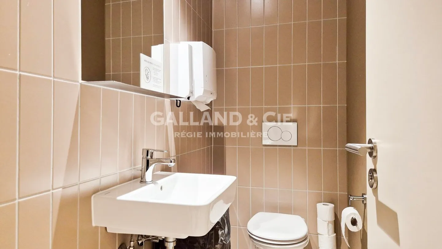 Bureau moderne à Lausanne - Photo 12 sur 14