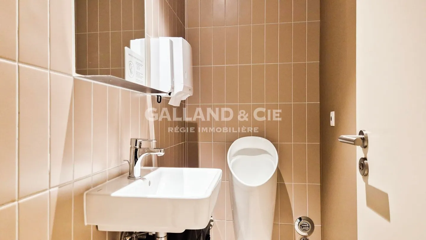 Bureau moderne à Lausanne - Photo 13 sur 14