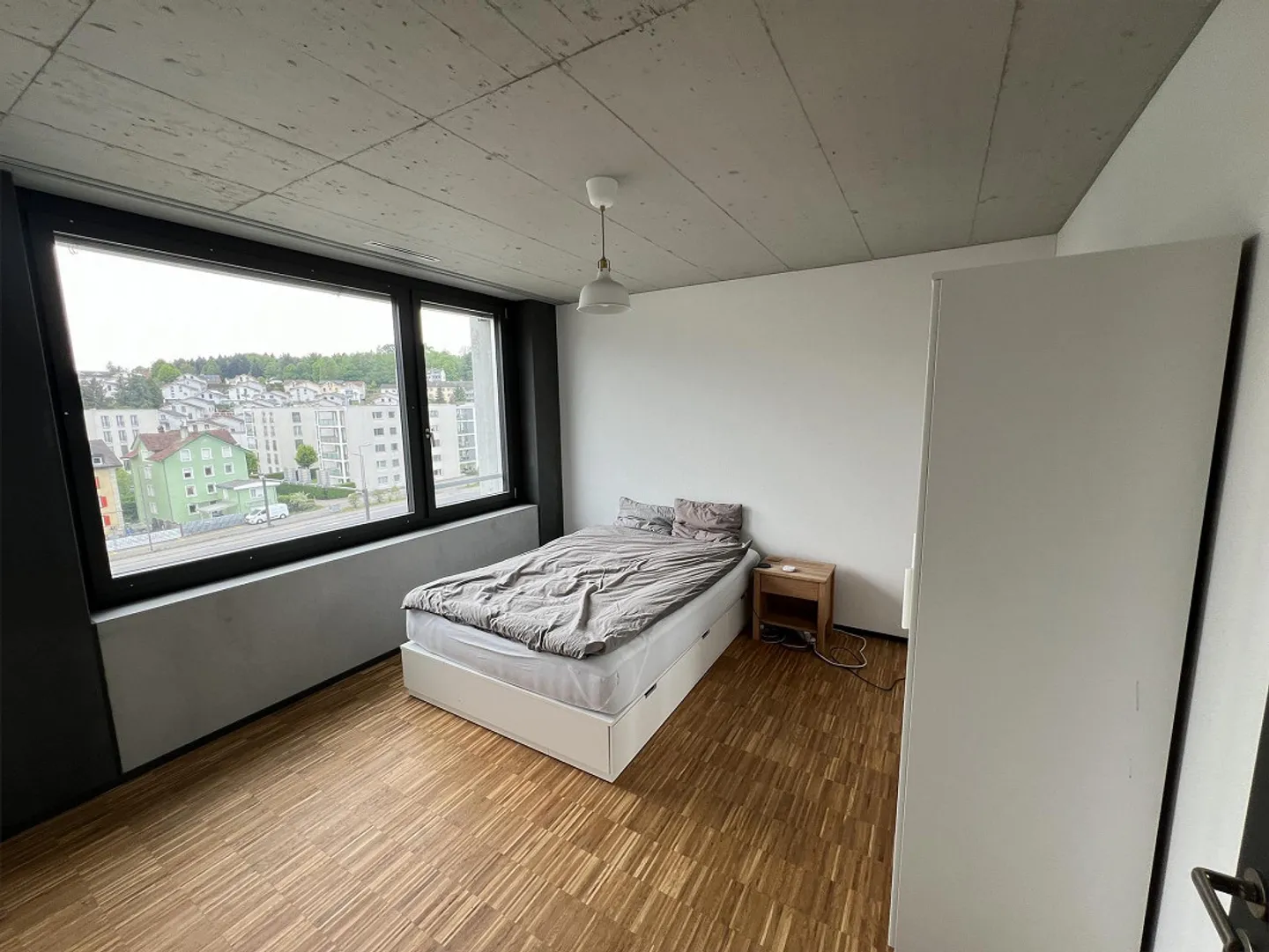 Modernes Apartment mit Pilatusblick - Foto 2 von 8