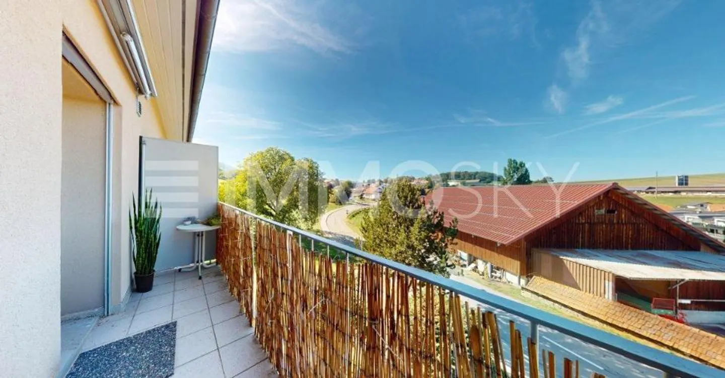 Appartement de 3.5 pièces rénové ! - Foto 1 von 5