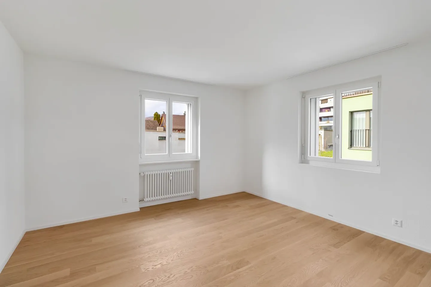 Moderno appartamento con 3 camere in proprietà ristrutturata - Foto 10 di 12