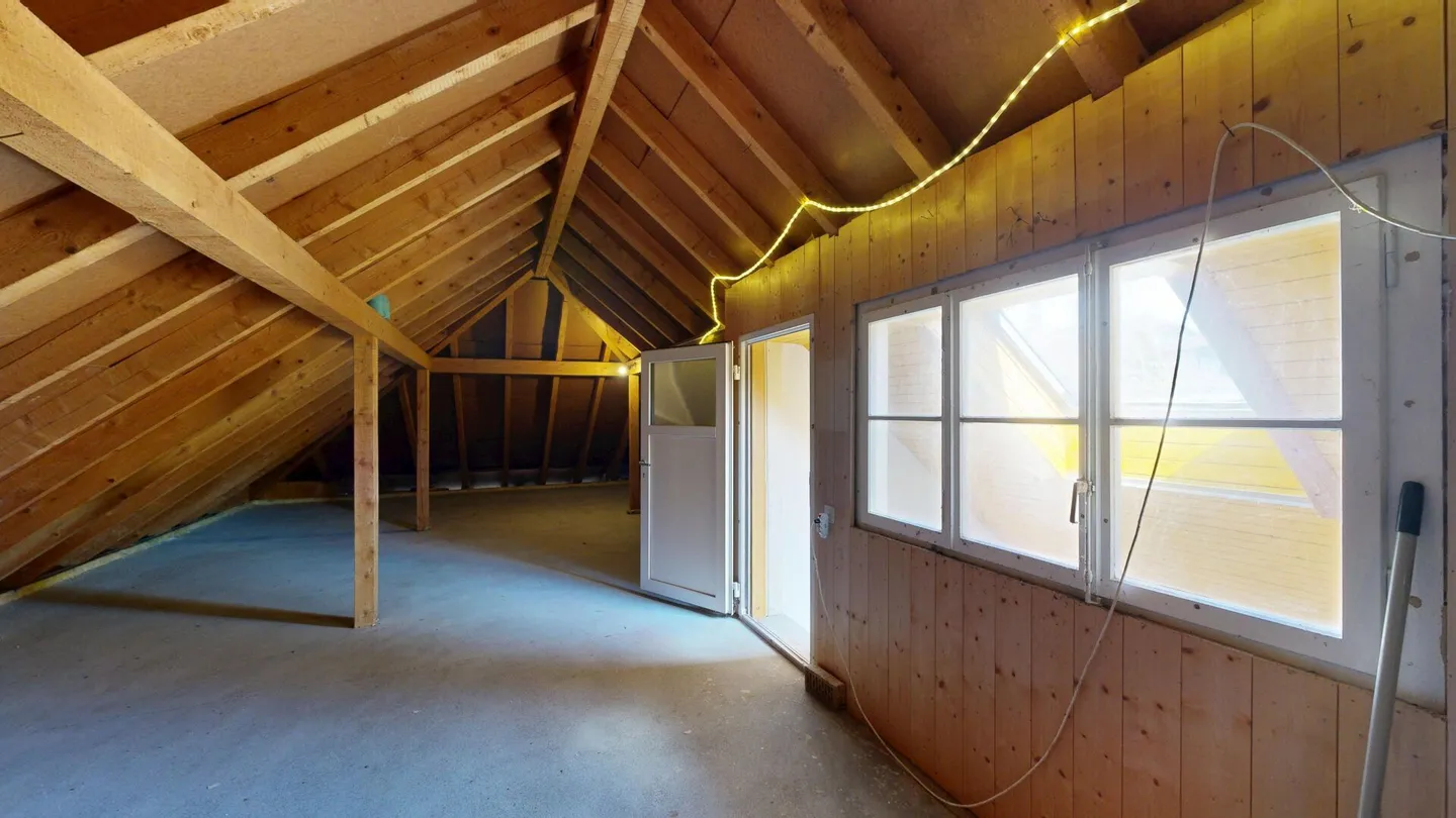 Maison individuelle de 5,5 pièces avec grand jardin et possibilités variées - Photo 23 sur 43