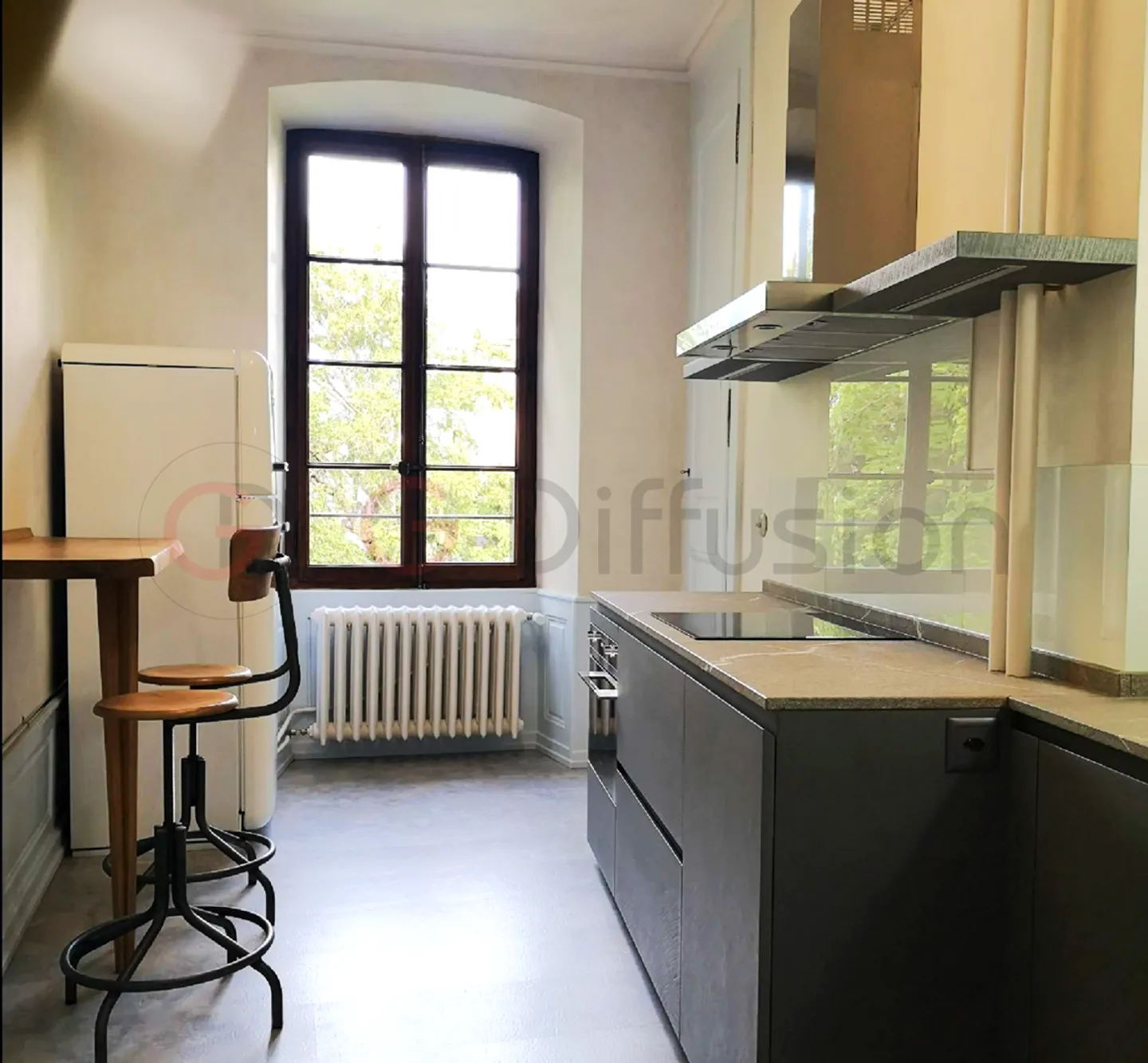 Bellissimo appartamento arredato di 3,5 locali nel cuore di Vevey - Foto 9 di 14