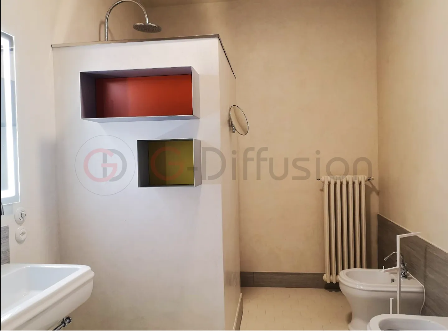 Bellissimo appartamento arredato di 3,5 locali nel cuore di Vevey - Foto 10 di 14