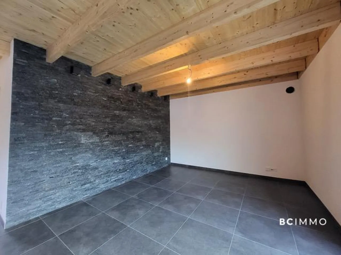 Neues Penthouse-Apartment in der Zen-Residenz - Foto 7 von 17