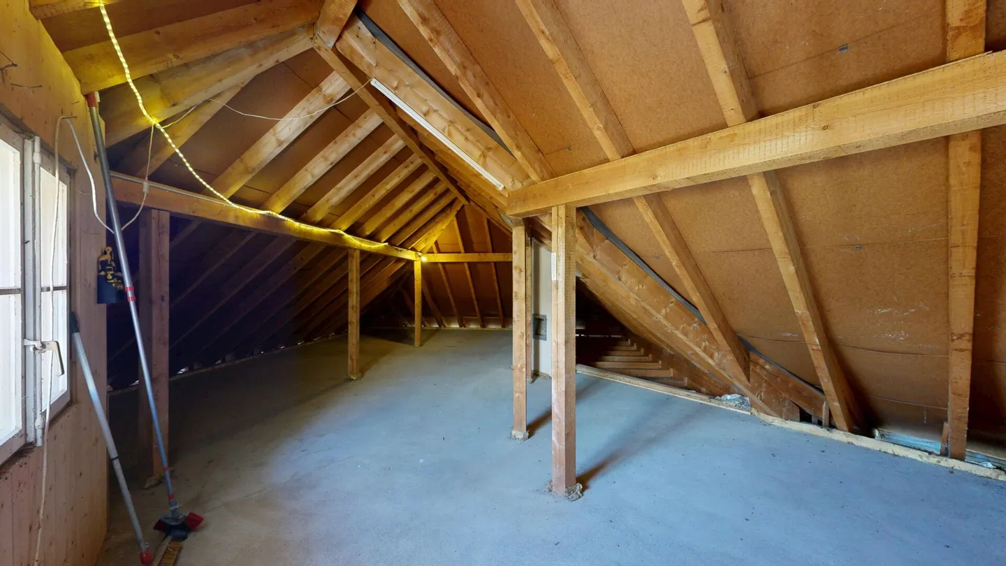 Maison individuelle de 5,5 pièces avec grand jardin et possibilités variées - Photo 25 sur 43
