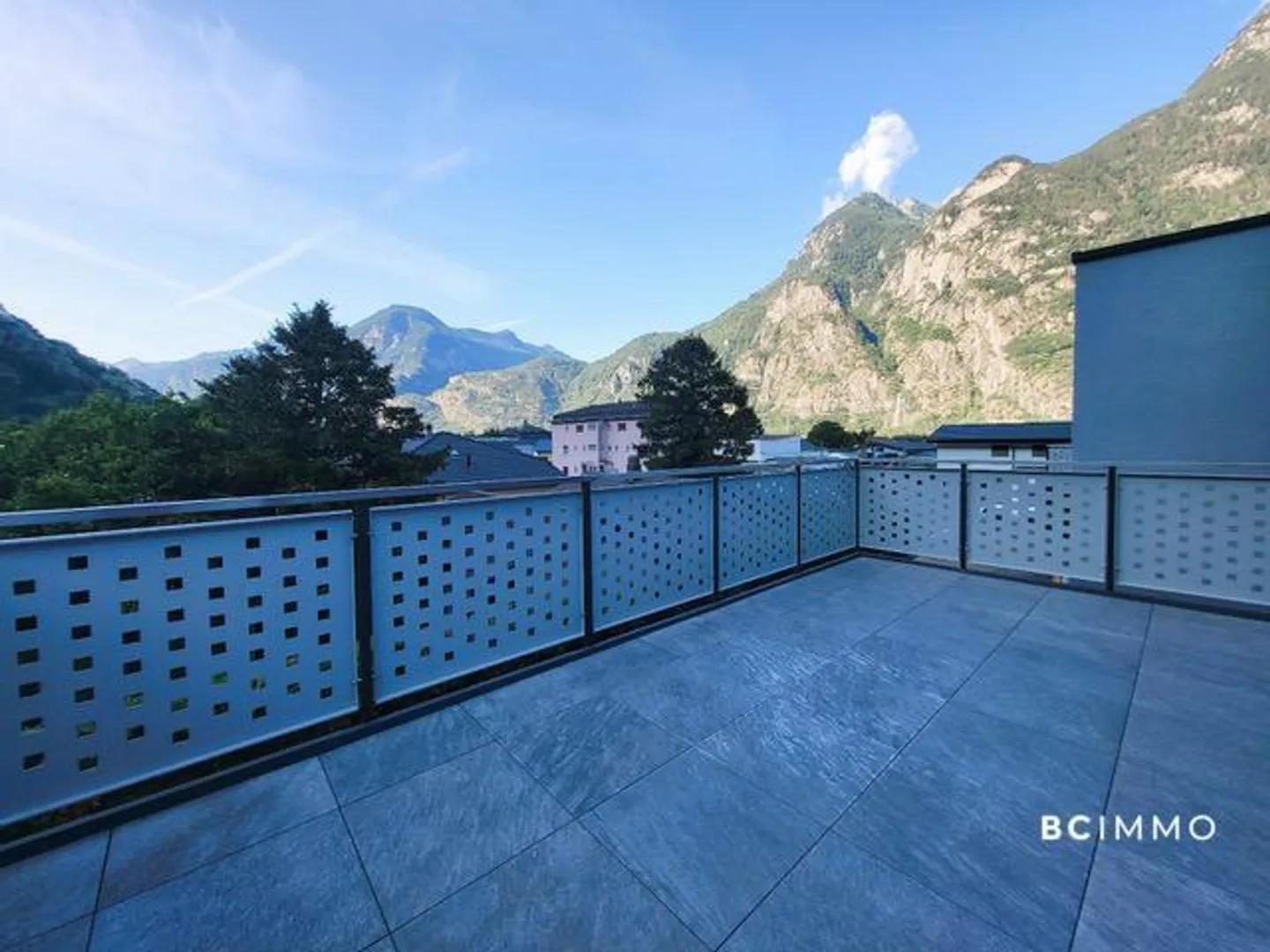 Neues Penthouse-Apartment in der Zen-Residenz - Foto 11 von 17