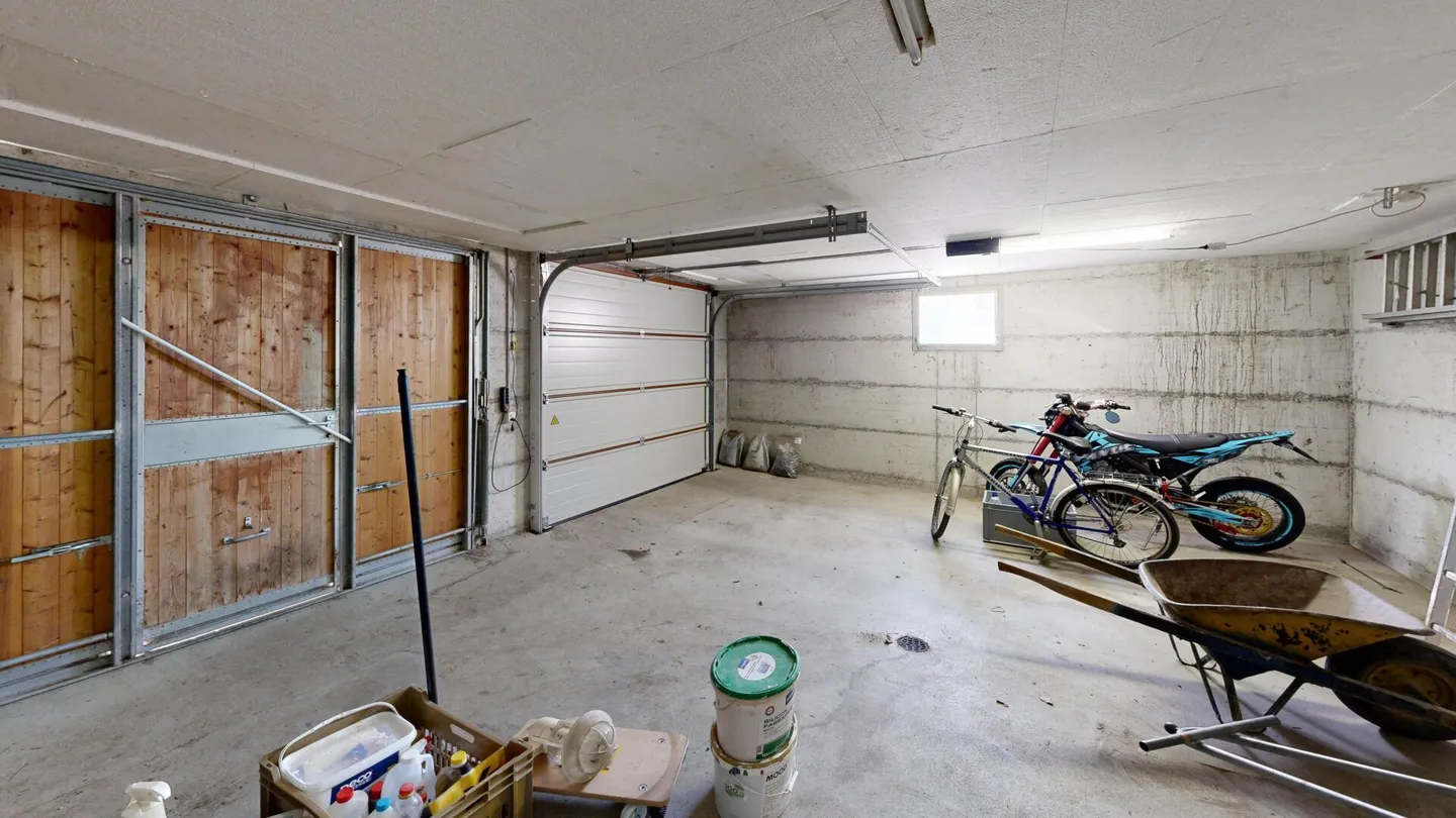 Maison individuelle de 5,5 pièces avec grand jardin et possibilités variées - Photo 27 sur 43