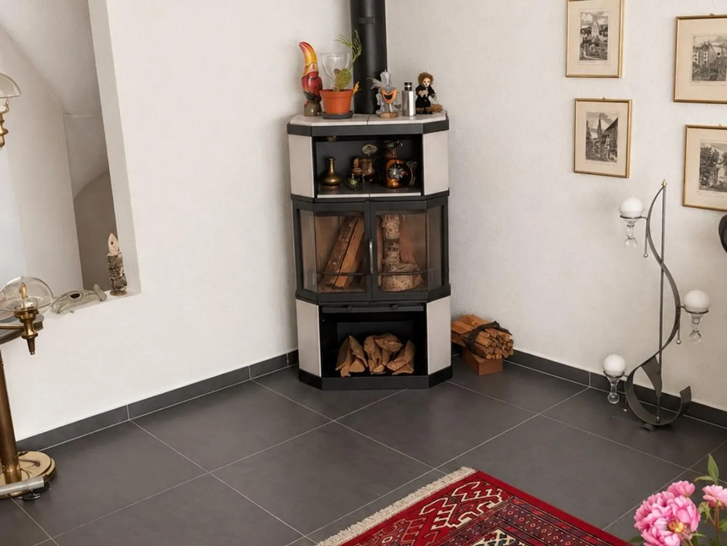 Maison mitoyenne d'angle spacieuse de 6½ pièces - Photo 7 sur 15