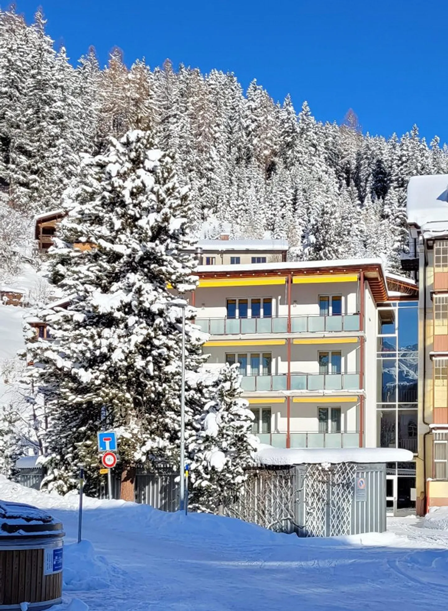 Grande appartement de 5.5 pièces à louer - Photo 2 sur 10