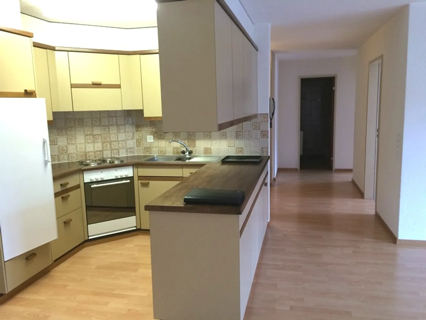 Apartment for rent - Photo 6 of 11