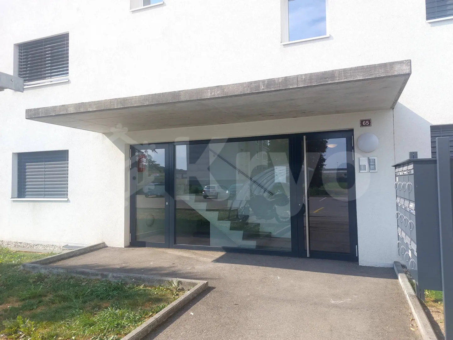 VUARINES 65, Appartamento di 2.5 locali con terrazza privata - Foto 2 di 3