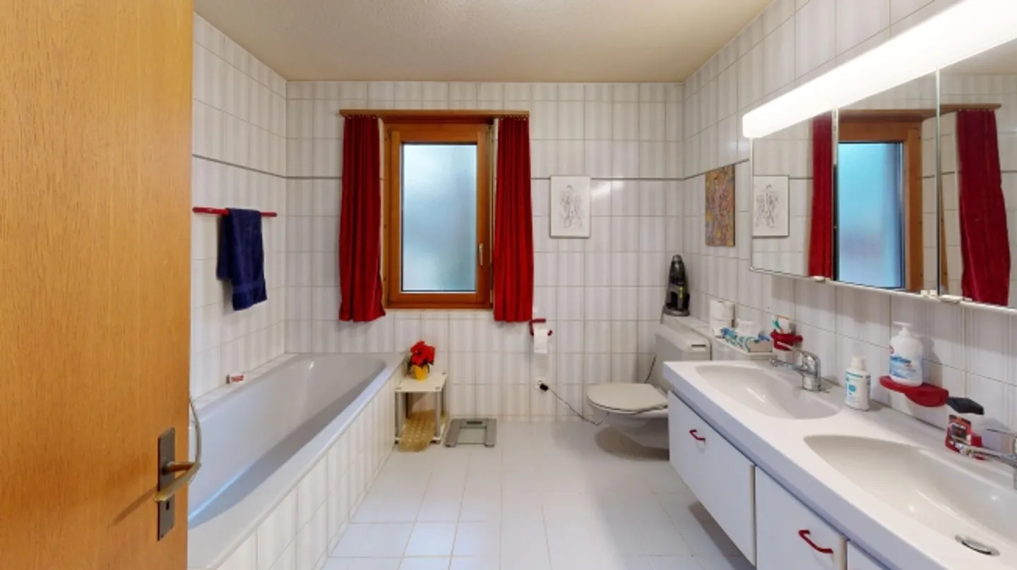 Vivere, Lavorare, Sviluppare Edificio residenziale e commerciale con riserva di terreno - Foto 7 di 12