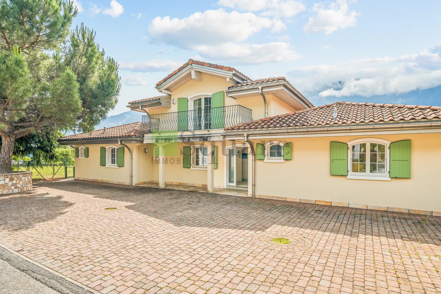 Villa provenzale eccezionale con piscina a Fully - Foto 16 di 21