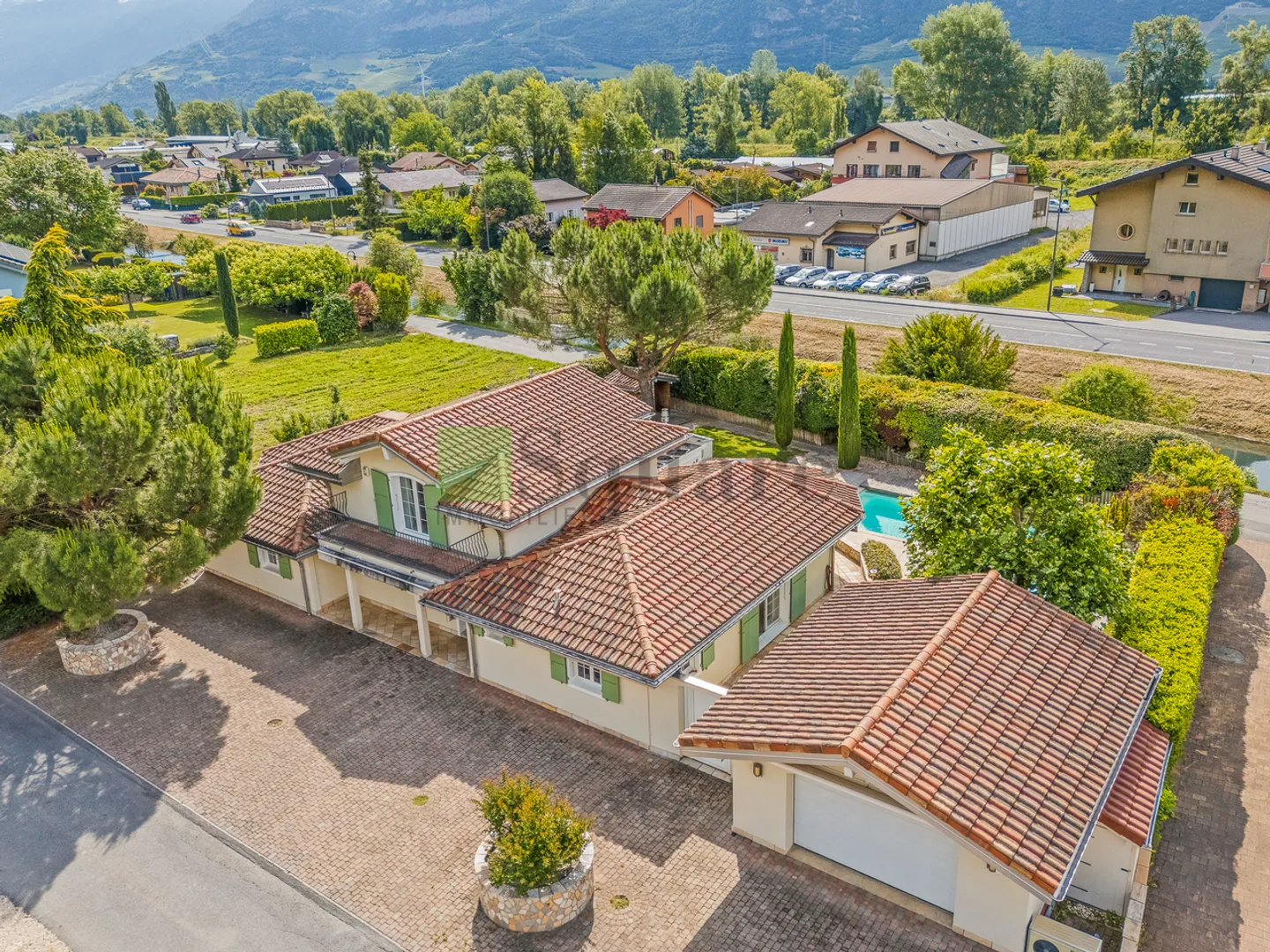 Villa provenzale eccezionale con piscina a Fully - Foto 18 di 21