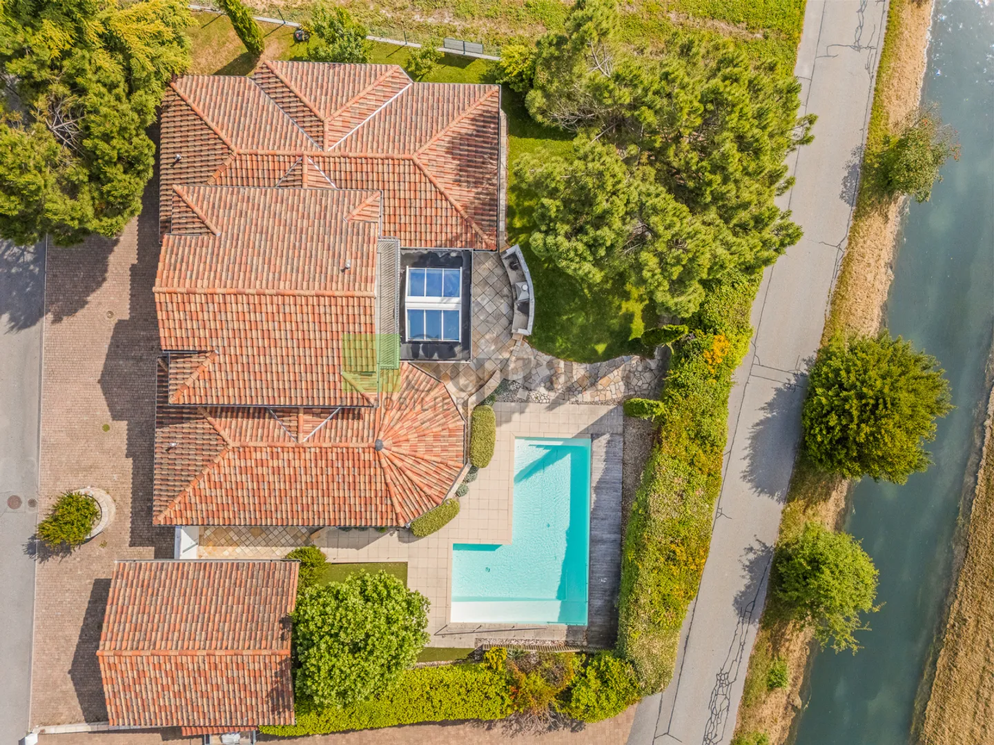 Villa provenzale eccezionale con piscina a Fully - Foto 21 di 21