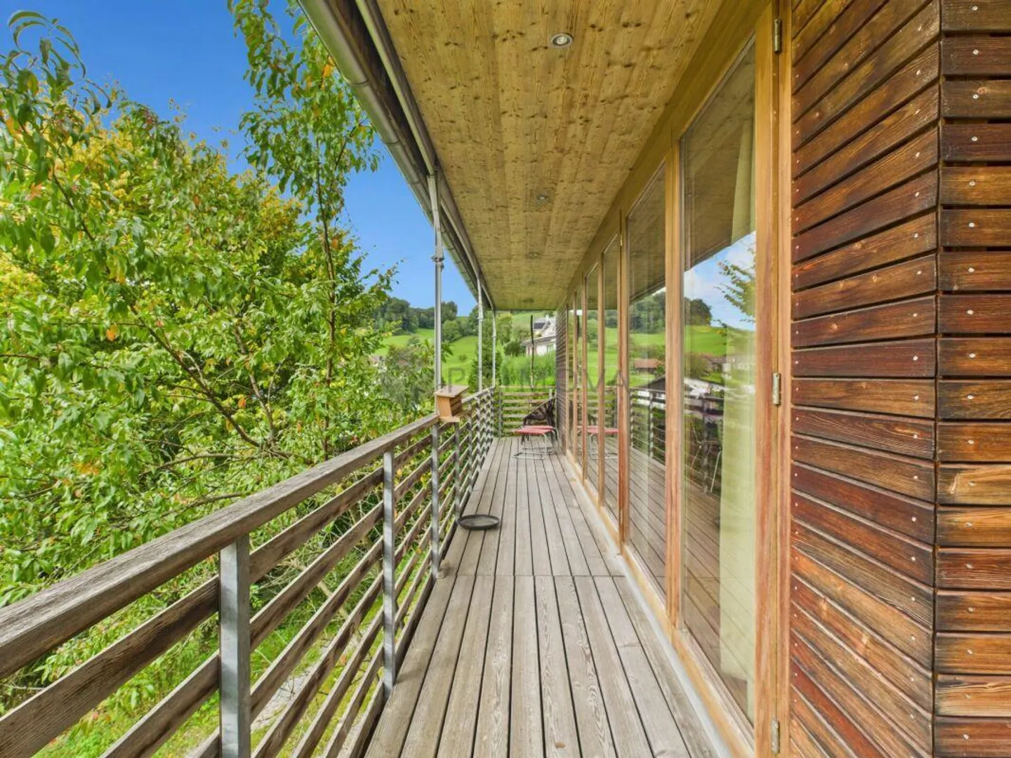 Vivre avec caractère - Architecture en harmonie avec la nature - Photo 6 sur 11