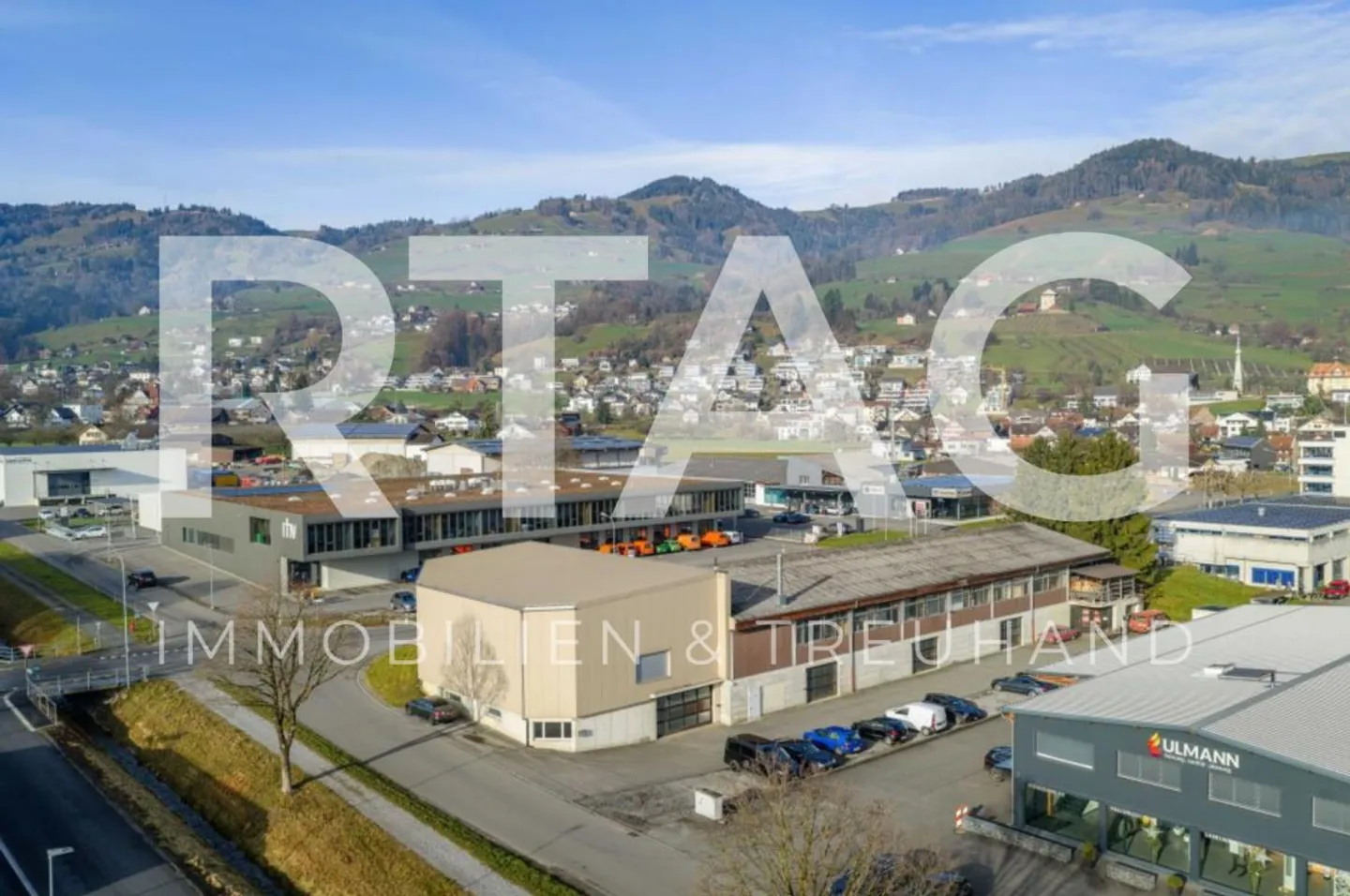 Spazio commerciale - Foto 1 di 9