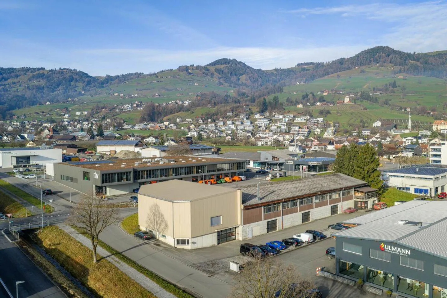 Spazio commerciale - Foto 2 di 9