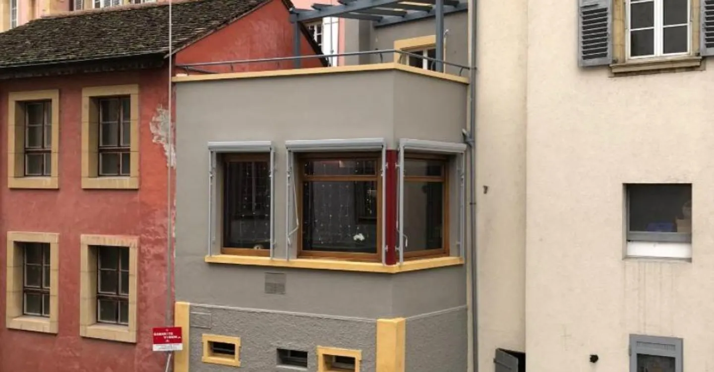 1.5 pièces au centre ville d'Yverdon - Foto 1 von 4