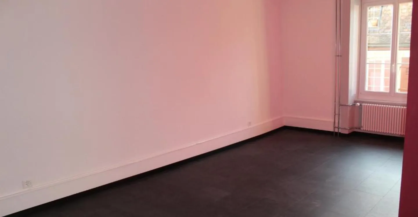 1.5 pièces au centre ville d'Yverdon - Foto 4 von 4