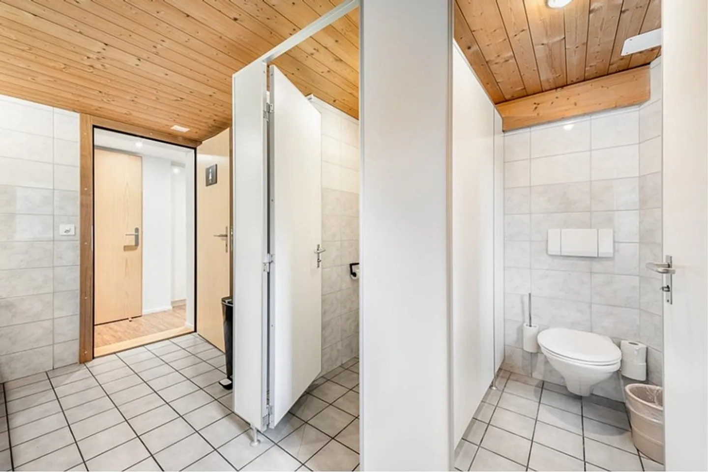 Popular Gastro/Hotel Business in Elm - Photo 12 of 13