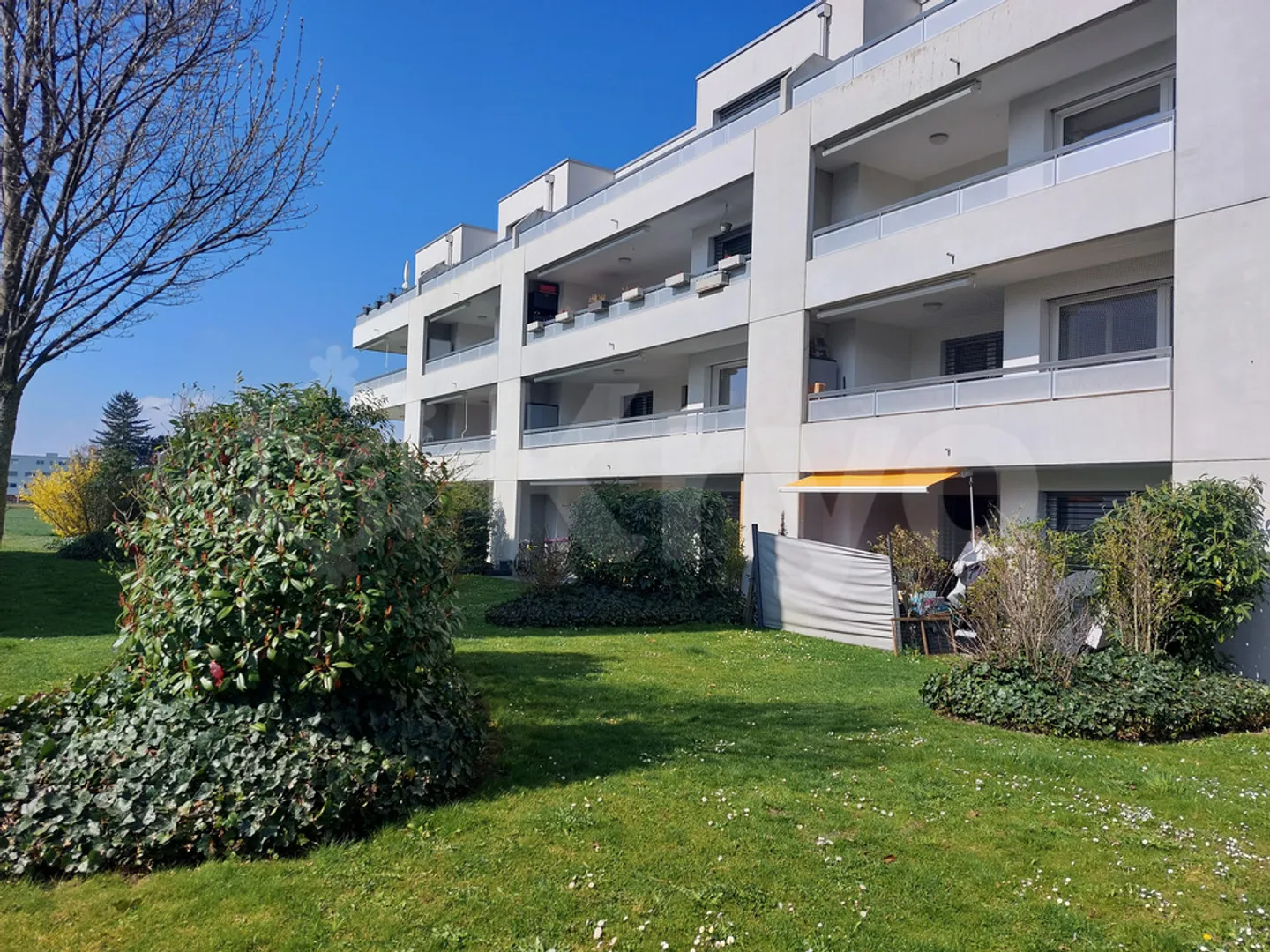 VUARINES 67, 2.5-room apartment in a residential area - Photo 1 of 8